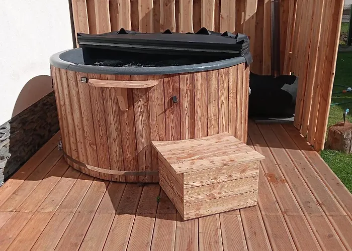 Vakantiepark Do Wynajecia - Podczerwone Koniowka